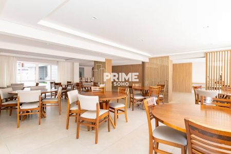 6_photo/94dce38879.eaf3521e3315e2d1-ATLAS-1cce515b-8c7f-49c7-8b1d-b63aa43a5948.jpg de apartamento à venda com 4 quartos, 211m² em Água Verde, Curitiba