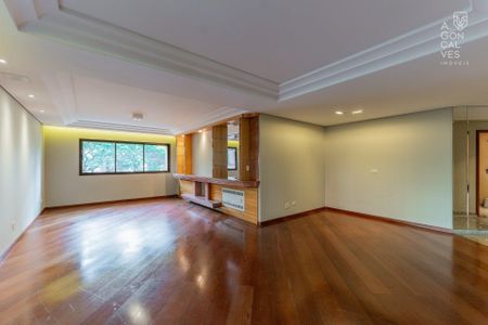 3_photo/94dce38897.7bd548a51caded06-ATLAS-1e78bc3e-2cc4-47c8-ad3b-8bc2b22fc9d6.jpg de apartamento à venda com 4 quartos, 377m² em Batel, Curitiba