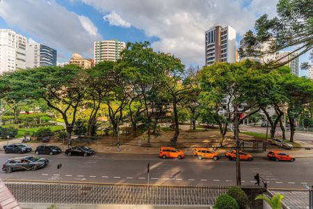 14_photo/94dce38897.7bd548a51caded06-ATLAS-3095c416-593c-4d2a-ad46-3a03b4c21fb7.jpg de apartamento à venda com 4 quartos, 377m² em Batel, Curitiba