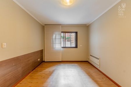 20_photo/94dce38897.7bd548a51caded06-ATLAS-e4888826-d41f-49e1-968d-234ab21fc2ef.jpg de apartamento à venda com 4 quartos, 377m² em Batel, Curitiba