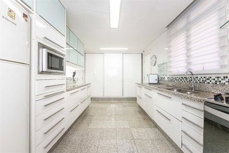 7_photo/94dce38899.6cfae7307d3dcc57-ATLAS-98c5d806-5bab-4f64-9ab4-0d8e9a72eb3a.jpg de apartamento à venda com 4 quartos, 413m² em Batel, Curitiba