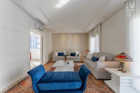 2_photo/94dce388af.f1b3098b1a4f551c-ATLAS-0cba2d90-b5ed-4944-9a13-1aa2db54d12e.jpg de apartamento à venda com 3 quartos, 240m² em Água Verde, Curitiba