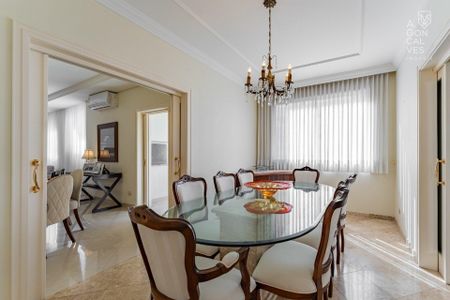 12_photo/94dce388af.f1b3098b1a4f551c-ATLAS-2d99fa4e-bfbe-47e4-8c04-859959afe250.jpg de apartamento à venda com 3 quartos, 240m² em Água Verde, Curitiba