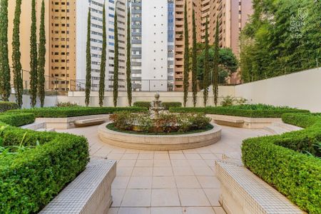 31_photo/94dce388af.f1b3098b1a4f551c-ATLAS-397d40e5-059d-4cf7-9509-d3c630a3aba3.jpg de apartamento à venda com 3 quartos, 240m² em Água Verde, Curitiba