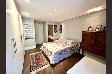 5_photo/94dce388c1.08798e92c4495a9b-ATLAS-22869d42-e36e-4912-9b09-45c0d04dd9bc.jpg de apartamento à venda com 4 quartos, 413m² em Batel, Curitiba