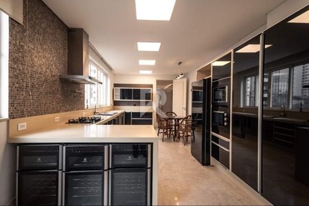 3_photo/94dce388d1.e0c9557e8b38f999-ATLAS-12892a8d-1f10-4821-a3b5-cc897d9e25d3.jpg de apartamento para alugar com 3 quartos, 344m² em Batel, Curitiba