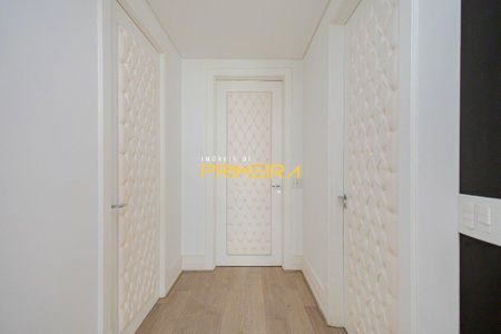 8_photo/94dce388d1.e0c9557e8b38f999-ATLAS-e9e22699-bd8d-403d-8bf8-4e33fbbd29f9.jpg de apartamento para alugar com 3 quartos, 344m² em Batel, Curitiba