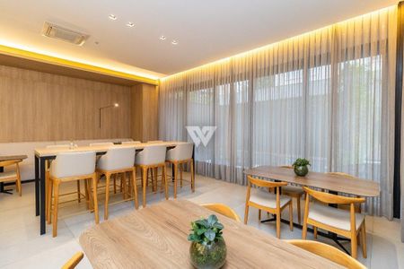 5_photo/94dce388db.88fbfcbcb690b219-ATLAS-8eb63b7b-a50a-45cb-a4b9-087c9db242d6.jpg de apartamento à venda com 3 quartos, 141m² em Batel, Curitiba