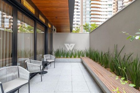 8_photo/94dce388db.88fbfcbcb690b219-ATLAS-d1e2a21d-1f9e-4da0-86a5-9708ff3aa2f2.jpg de apartamento à venda com 3 quartos, 141m² em Batel, Curitiba