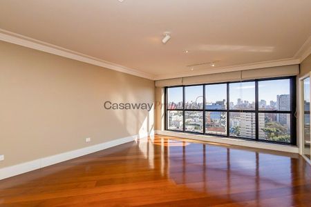 4_photo/94dce388eb.3d8ca3d7d95ad69b-ATLAS-252487df-e71b-4bc8-8536-037d173de358.jpg de apartamento à venda com 3 quartos, 329m² em Batel, Curitiba