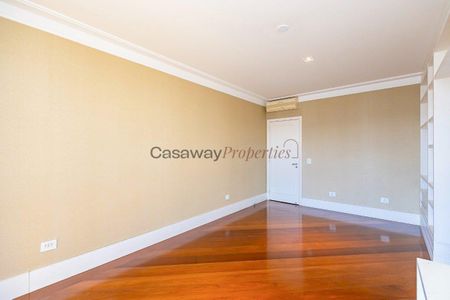 12_photo/94dce388eb.3d8ca3d7d95ad69b-ATLAS-5ba31eb9-d3c3-4286-9fd2-61a77fcbff43.jpg de apartamento à venda com 3 quartos, 329m² em Batel, Curitiba