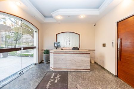 32_photo/94dce388f3.1f93a9d8abd2f65a-ATLAS-d4d8faa8-e9e1-46aa-9a08-0e07a99112d8.jpg de apartamento à venda com 3 quartos, 123m² em Batel, Curitiba