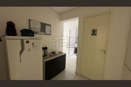 12_photo/94dce3892f.ab41e4e09fc2bc48-ATLAS-0878b627-963f-4a91-bb8d-08d799ffcc4a.jpg de casa à venda com 8 quartos, 250m² em Batel, Curitiba