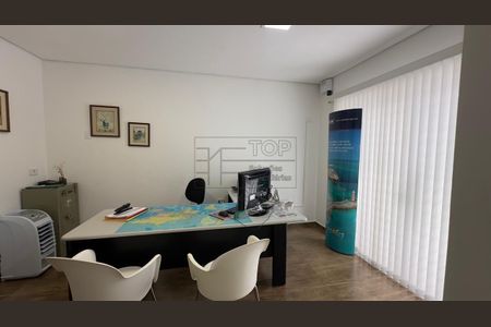 6_photo/94dce3892f.ab41e4e09fc2bc48-ATLAS-09a6f6f6-83ca-4036-b955-069d0fbf444f.jpg de casa à venda com 8 quartos, 250m² em Batel, Curitiba