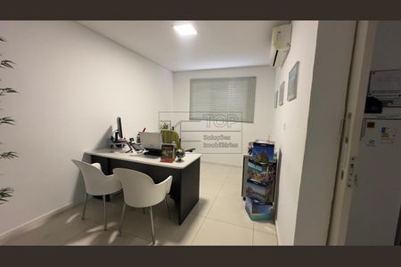 10_photo/94dce3892f.ab41e4e09fc2bc48-ATLAS-38be556a-ed60-46f3-9312-afe921fdf0a2.jpg de casa à venda com 8 quartos, 250m² em Batel, Curitiba