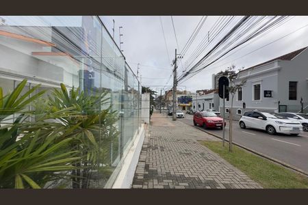 2_photo/94dce3892f.ab41e4e09fc2bc48-ATLAS-e857fa0e-d5ff-462f-ad5b-0f6011e38505.jpg de casa à venda com 8 quartos, 250m² em Batel, Curitiba