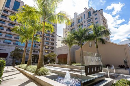 39_photo/94dce38941.ce0a45d21aff3e8f-ATLAS-55a3f489-0421-4ece-903e-c057436b9762.jpg de apartamento à venda com 1 quarto, 73m² em Batel, Curitiba