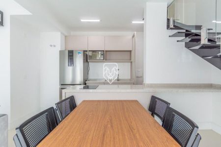 13_photo/94dce38943.3ac057c79cedd174-ATLAS-6fdd79f8-9062-4b59-b45a-1b830fa7bc5a.jpg de apartamento para alugar com 1 quarto, 73m² em Batel, Curitiba