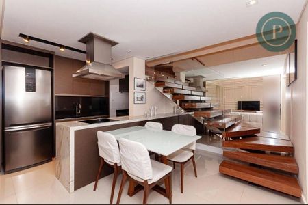 8_photo/94dce3896b.1188c03a9f317cbe-ATLAS-847c1c97-541c-4f9f-be68-e98afdc6d71b.jpg de apartamento para alugar com 1 quarto, 84m² em Batel, Curitiba