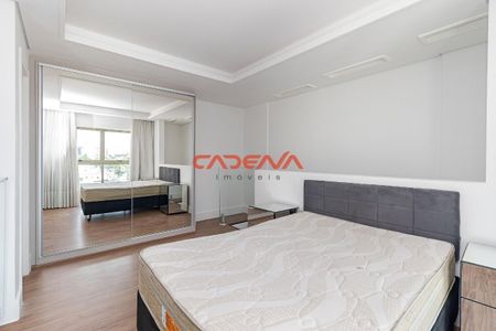 8_photo/94dce3896b.4b31ccbd07ec468b-ATLAS-8bed4f41-2e01-4f02-83ca-3130e9776dfc.jpg de apartamento para alugar com 1 quarto, 73m² em Batel, Curitiba