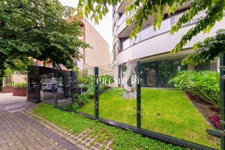 30_photo/94dce3897d.1afa5ef4e1e2b4ff-ATLAS-59ca5421-c3fb-4c0d-b909-917fce172785.jpg de apartamento à venda com 2 quartos, 119m² em Batel, Curitiba