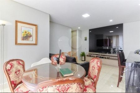 8_photo/94dce3898f.df2406aa61ba3211-ATLAS-ef80408c-a19b-4d50-8878-8c932753d2ed.jpg de apartamento à venda com 1 quarto, 54m² em Batel, Curitiba