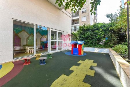 5_photo/94dce3898f.df2406aa61ba3211-ATLAS-f062c0ab-9d94-47d0-b52e-934e6259c166.jpg de apartamento à venda com 1 quarto, 54m² em Batel, Curitiba