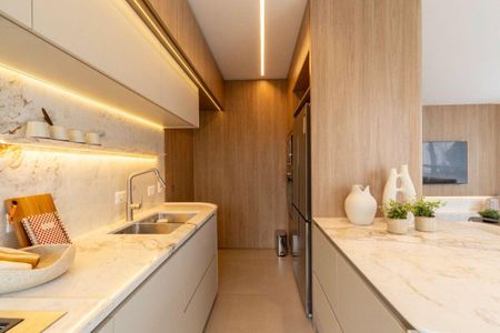 23_photo/94dce389bf.0f81dd1a9a4f6ffb-ATLAS-d72faa6e-84fc-40f9-98ed-ca96d434ea3f.jpg de apartamento à venda com 3 quartos, 193m² em Batel, Curitiba