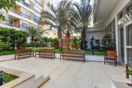 11_photo/94dce389bf.bcb8d7c4d0eefc4c-ATLAS-69d36ef1-a4de-4d59-9b46-e0d31cea378a.jpg de apartamento à venda com 1 quarto, 54m² em Batel, Curitiba