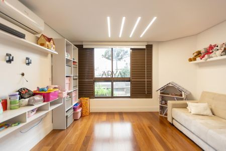 25_photo/94dce38a27.165fd9e2bbe8517e-ATLAS-11043714-2bed-404f-b71b-e98757a71bb2.jpg de apartamento à venda com 4 quartos, 444m² em Batel, Curitiba