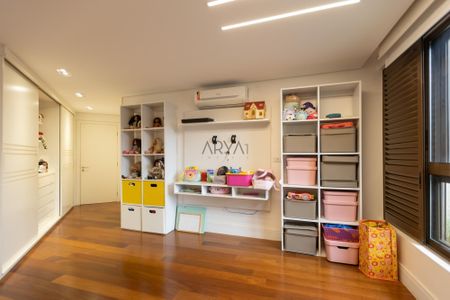 26_photo/94dce38a27.165fd9e2bbe8517e-ATLAS-360d9eaf-1cd4-4446-a28f-6b014e4e9a09.jpg de apartamento à venda com 4 quartos, 444m² em Batel, Curitiba