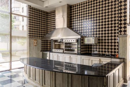 50_photo/94dce38a27.165fd9e2bbe8517e-ATLAS-7f6e2913-c116-4a64-8506-0eba37e2eb5d.jpg de apartamento à venda com 4 quartos, 444m² em Batel, Curitiba