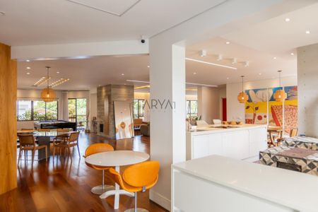 11_photo/94dce38a27.165fd9e2bbe8517e-ATLAS-9546c971-07b0-4041-b17e-dbee2cefceca.jpg de apartamento à venda com 4 quartos, 444m² em Batel, Curitiba