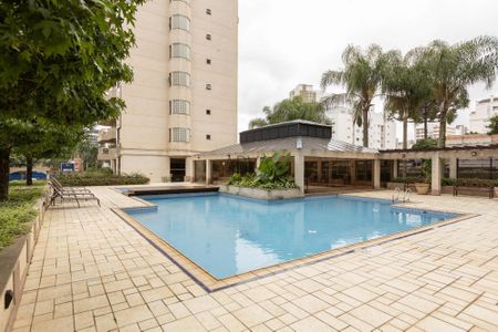 42_photo/94dce38a27.165fd9e2bbe8517e-ATLAS-a08e986a-a09a-4941-b4b4-8630e539d4f7.jpg de apartamento à venda com 4 quartos, 444m² em Batel, Curitiba