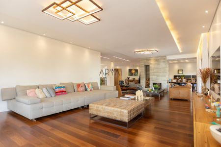 9_photo/94dce38a27.165fd9e2bbe8517e-ATLAS-af6f189a-cfc6-4cf1-89af-d34b3e82c12a.jpg de apartamento à venda com 4 quartos, 444m² em Batel, Curitiba