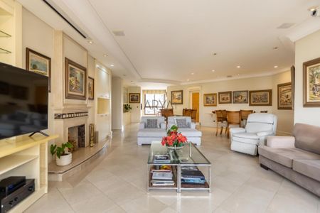 17_photo/94dce38a27.8e8acaa594fcfd06-ATLAS-8eca6538-4037-4c97-b941-e953ec4c47ec.jpg de apartamento à venda com 4 quartos, 444m² em Batel, Curitiba