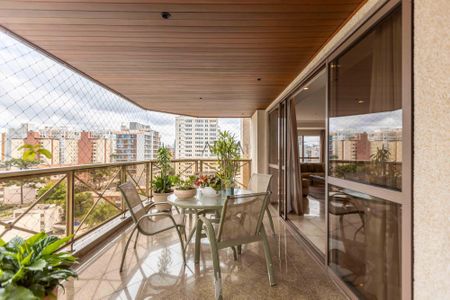 12_photo/94dce38a27.8e8acaa594fcfd06-ATLAS-a662fb6f-c5df-4271-b23b-41fb1b6f07c0.jpg de apartamento à venda com 4 quartos, 444m² em Batel, Curitiba