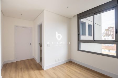 3_photo/94dce38a4d.73ee57d44bd3aaf7-ATLAS-106256d6-4502-4818-933a-4e10b4207a0c.jpg de apartamento à venda com 3 quartos, 151m² em Batel, Curitiba