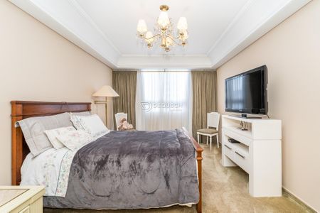 6_photo/94dce38a5d.5b63f18bcccc212e-ATLAS-2f04488e-a633-4329-bcc9-8ccdf4f7fe20.jpg de apartamento à venda com 4 quartos, 330m² em Batel, Curitiba