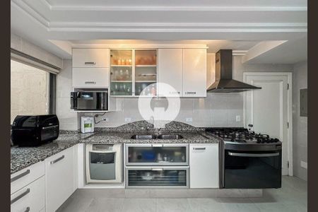 5_photo/94dce38aad.9895fde167f4d605-ATLAS-1c4d0bd3-2f8e-4d40-aa19-4736aede170c.jpg de apartamento à venda com 3 quartos, 123m² em Centro, Curitiba