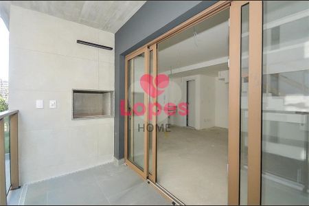 14_photo/94dce38af3.0f81dd1a9a4f6ffb-ATLAS-bef3d05d-48eb-4784-8cee-da12038fa151.jpg de apartamento à venda com 2 quartos, 94m² em Batel, Curitiba