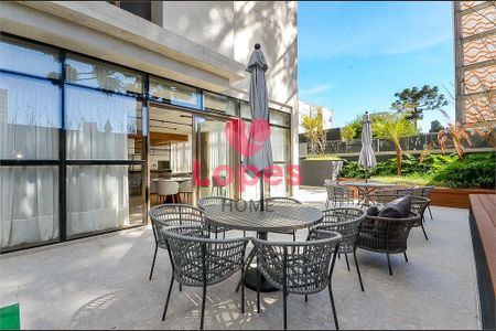 5_photo/94dce38af3.2bd6c31d73845aaa-ATLAS-855ead59-34f0-4a13-a178-bb5c13e4d178.jpg de apartamento à venda com 2 quartos, 95m² em Batel, Curitiba
