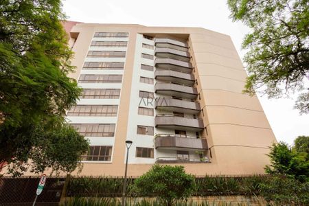 45_photo/94dce38b01.5325c0cc78ffdf26-ATLAS-e9b86a3e-3ee7-4485-99c5-48bf4693bad0.jpg de apartamento à venda com 4 quartos, 271m² em Batel, Curitiba