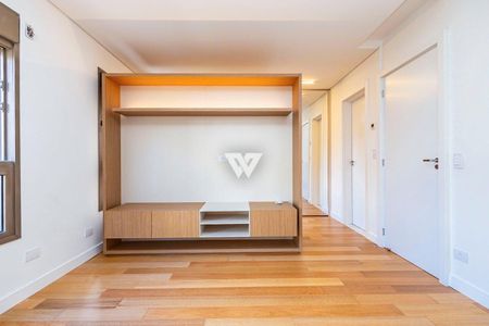 15_photo/94dce38b09.0f7eeb2df95438e8-ATLAS-b97ebfb2-65a5-4c39-8673-af48a883b7e9.jpg de apartamento à venda com 2 quartos, 99m² em Batel, Curitiba