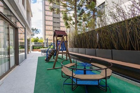 25_photo/94dce38b09.69b5b8cc2bb5817d-ATLAS-1717e06b-072e-4f77-a232-edceee766e38.jpg de apartamento à venda com 2 quartos, 100m² em Batel, Curitiba