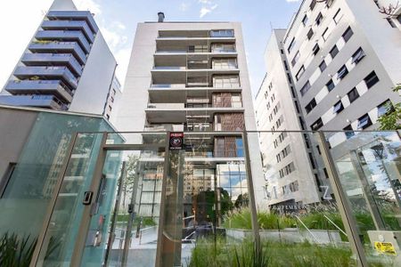 28_photo/94dce38b09.69b5b8cc2bb5817d-ATLAS-abb3bfcc-900d-47a5-86be-84af9d33ffe5.jpg de apartamento à venda com 2 quartos, 100m² em Batel, Curitiba