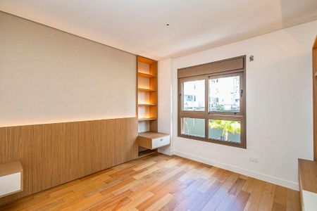 3_photo/94dce38b09.69b5b8cc2bb5817d-ATLAS-e62fe697-d2c1-435e-a38d-b07c9503c117.jpg de apartamento à venda com 2 quartos, 100m² em Batel, Curitiba