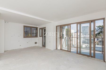 2_photo/94dce38b09.8ef2fabbf4334177-ATLAS-07b58d91-3cd4-4b79-8b8f-b1d1302a157a.jpg de apartamento à venda com 3 quartos, 100m² em Batel, Curitiba