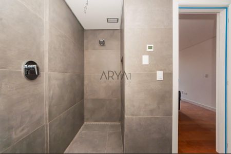 6_photo/94dce38b09.e6e301257a49495c-ATLAS-e39e36ce-cfc8-410f-a3ab-2fc0035b48b9.jpg de apartamento à venda com 2 quartos, 129m² em Batel, Curitiba