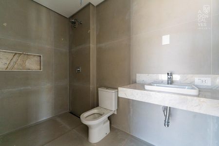 10_photo/94dce38b21.01c6d28a8d771a8e-ATLAS-d81bb9ad-37ac-461e-bc60-b63bd316e69f.jpg de apartamento à venda com 2 quartos, 78m² em Centro, Curitiba